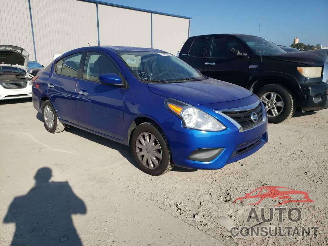 NISSAN VERSA 2017 - 3N1CN7AP3HL847986