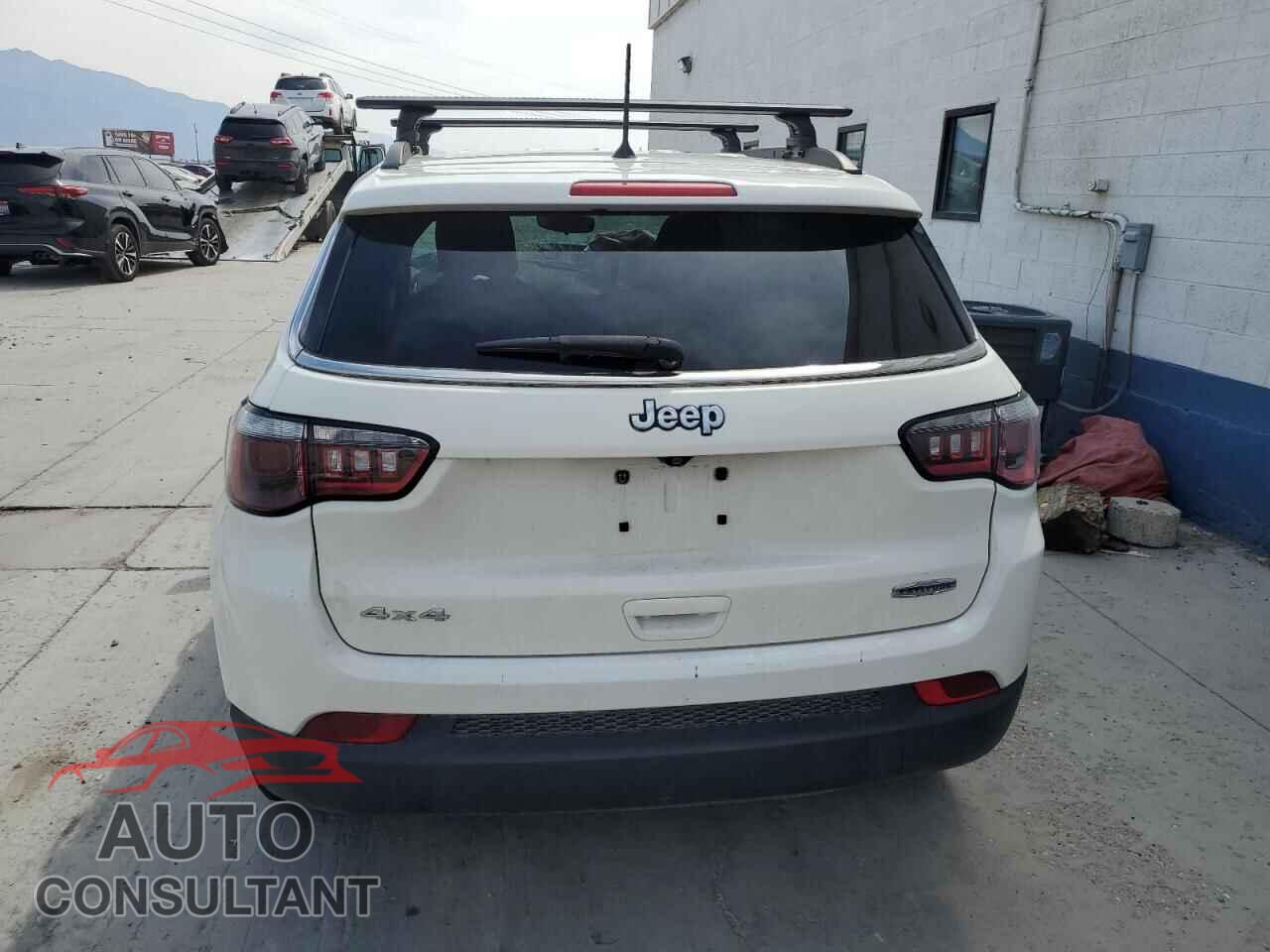 JEEP COMPASS 2017 - 3C4NJDBB1HT693068