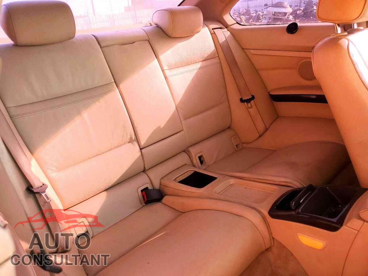 BMW 3 SERIES 2011 - WBAKE5C54BE573680