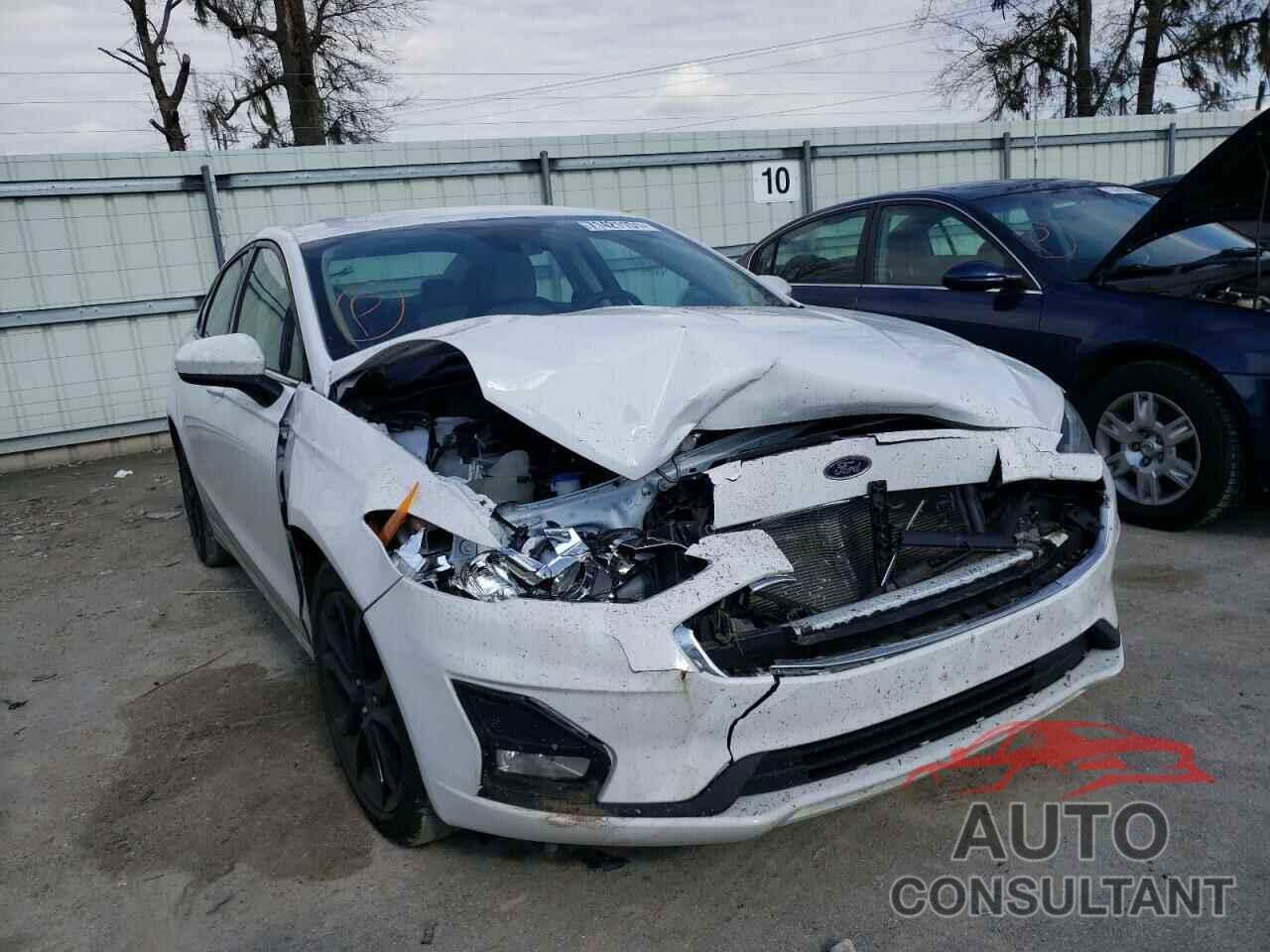 FORD FUSION 2020 - 3FA6P0HD3LR256687