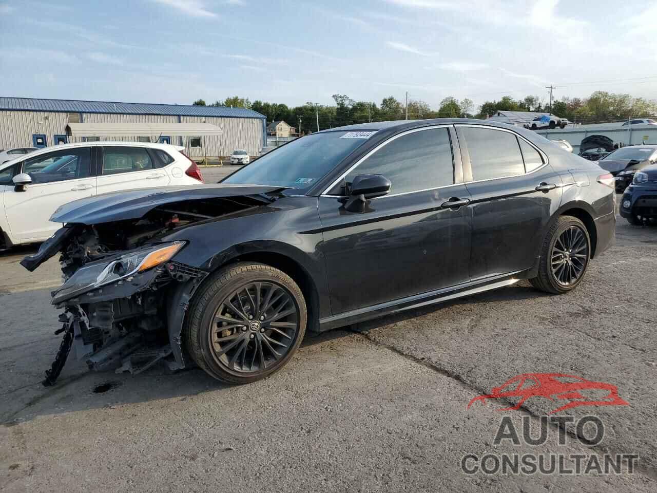 TOYOTA CAMRY 2018 - JTNB11HK5J3037817