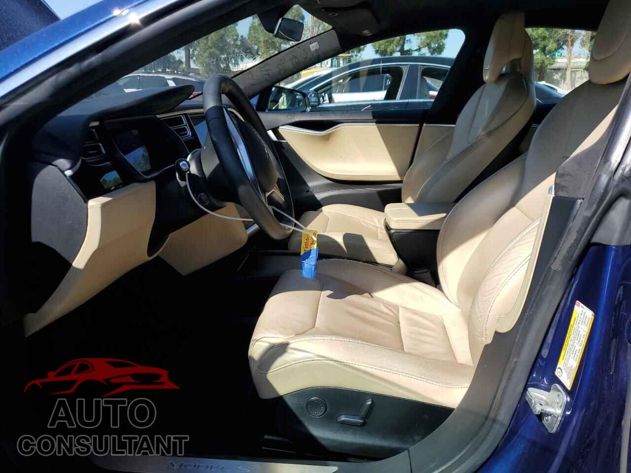 TESLA MODEL S 2017 - 5YJSA1E17HF185576