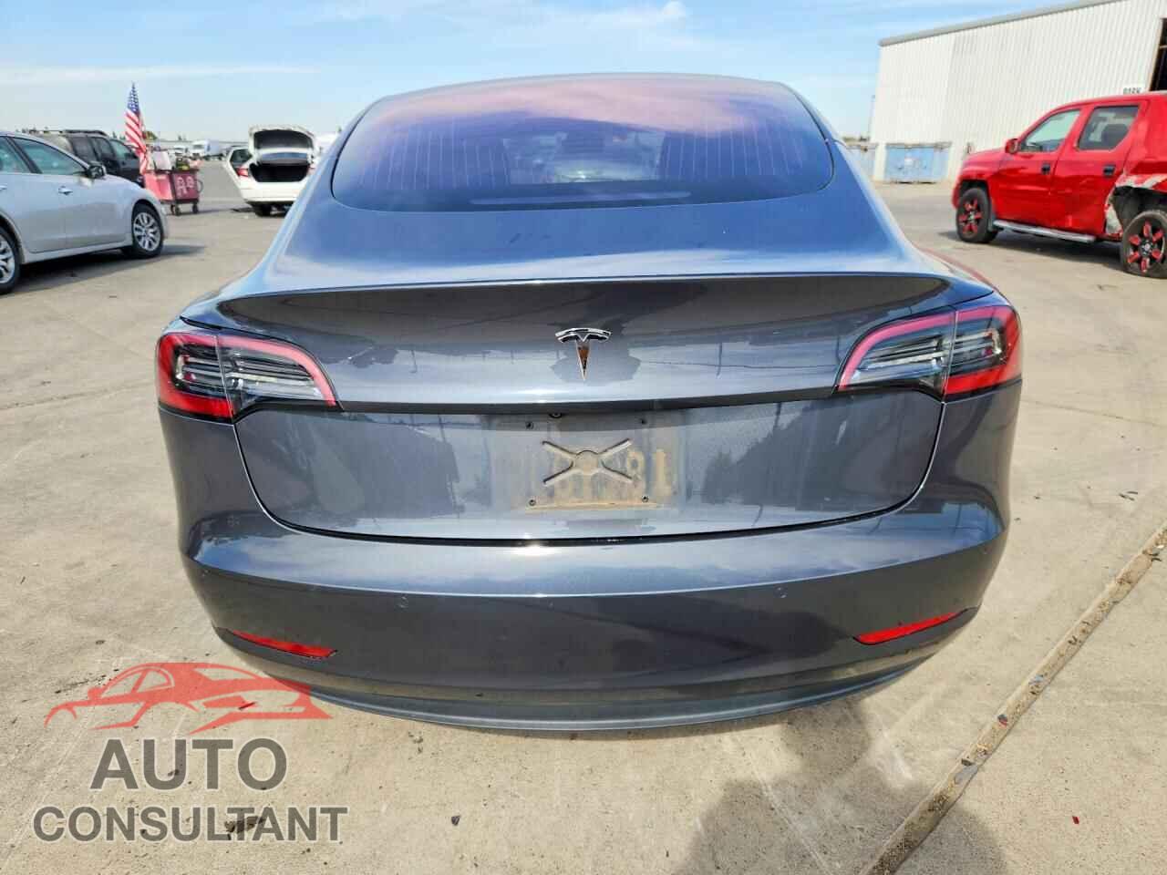 TESLA MODEL 3 2017 - 5YJ3E1EA9HF000663
