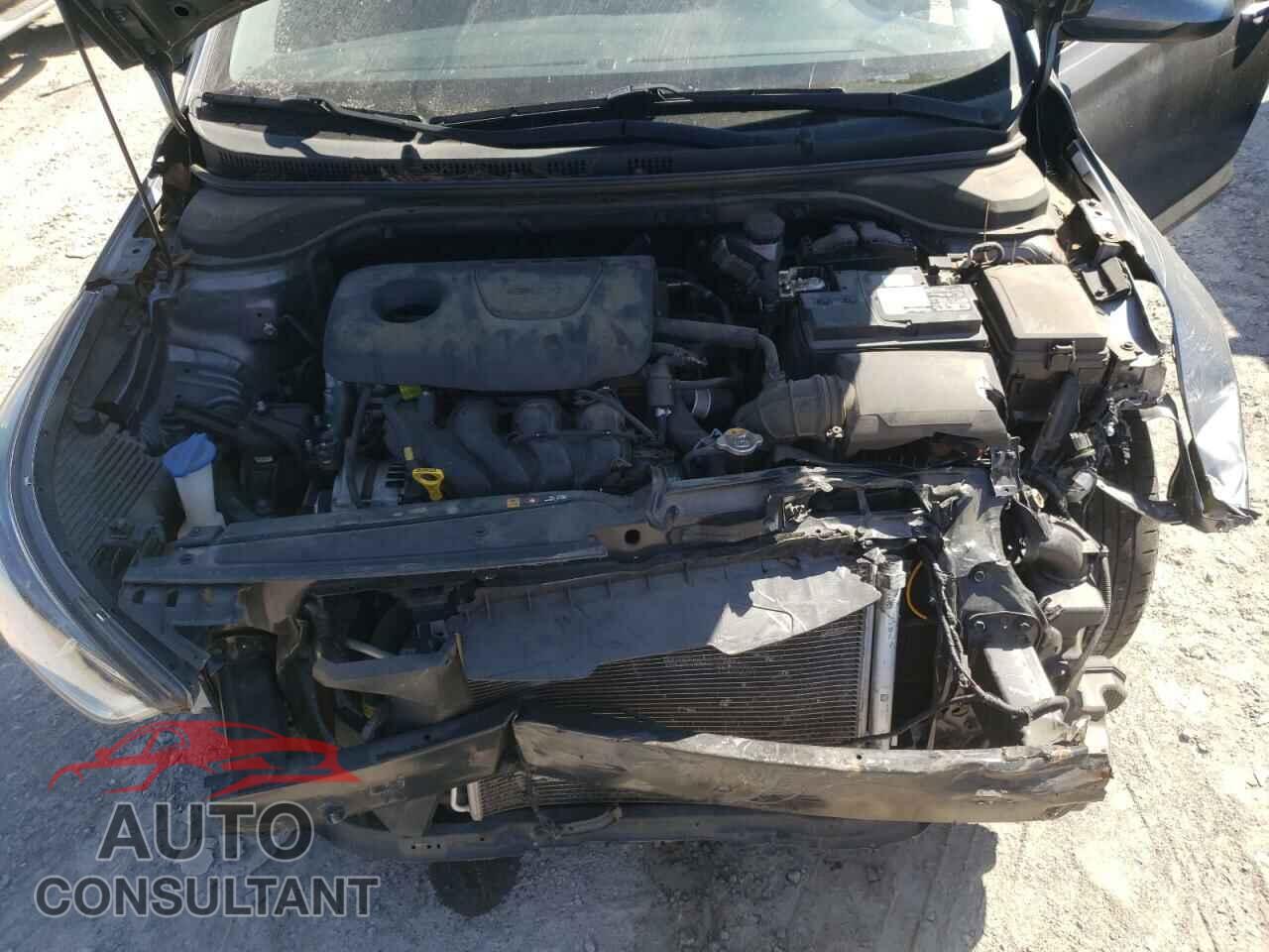 HYUNDAI ACCENT 2018 - 3KPC24A38JE035031