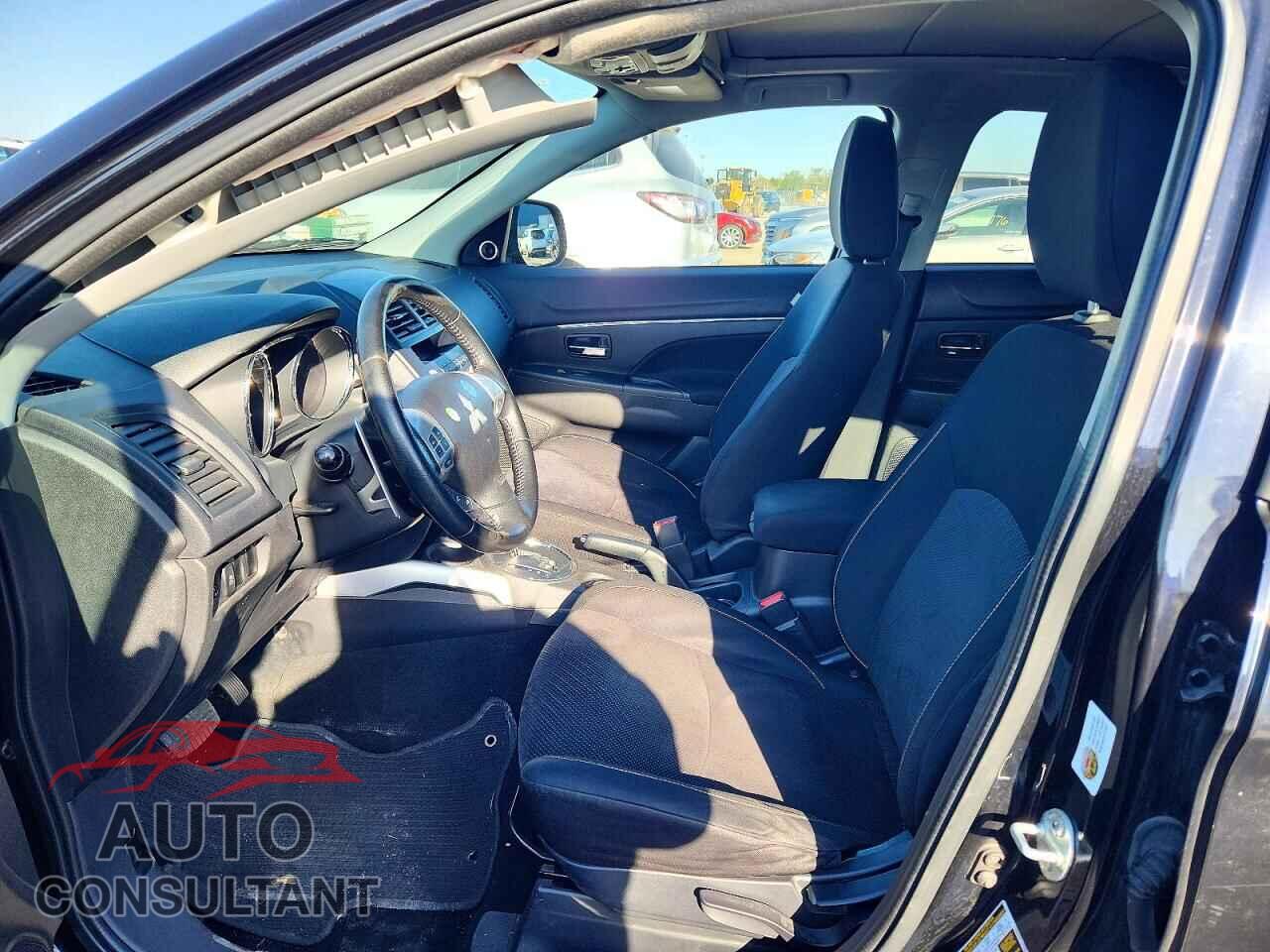 MITSUBISHI OUTLANDER 2013 - 4A4AR4AU1DE013585