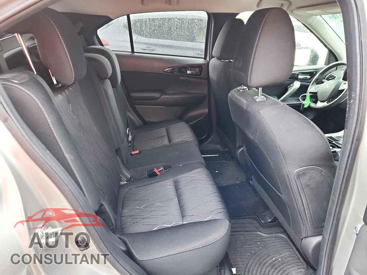 MITSUBISHI ECLIPSE 2019 - JA4AT5AA7KZ016737