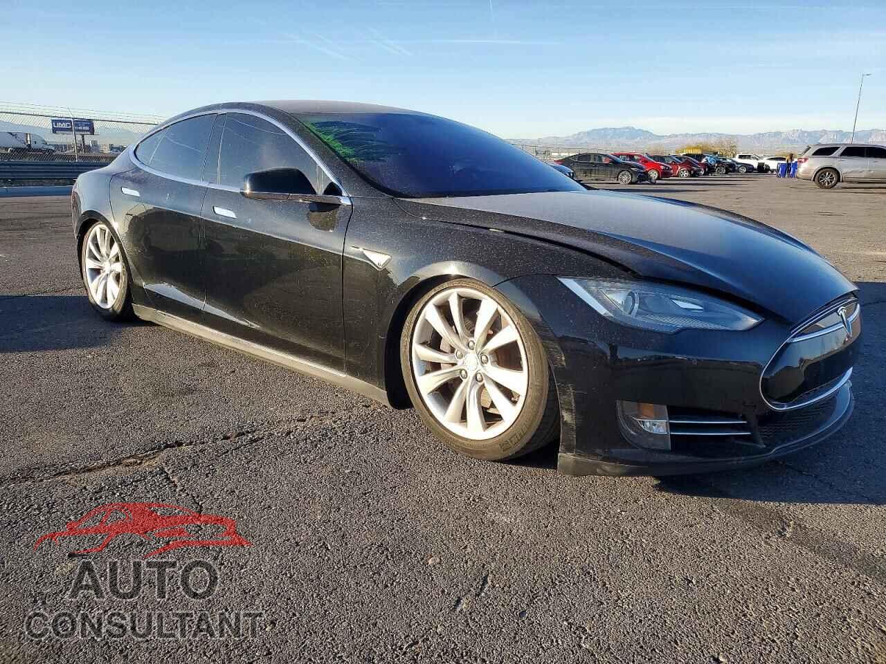 TESLA MODEL S 2013 - 5YJSA1CN5DFP22963