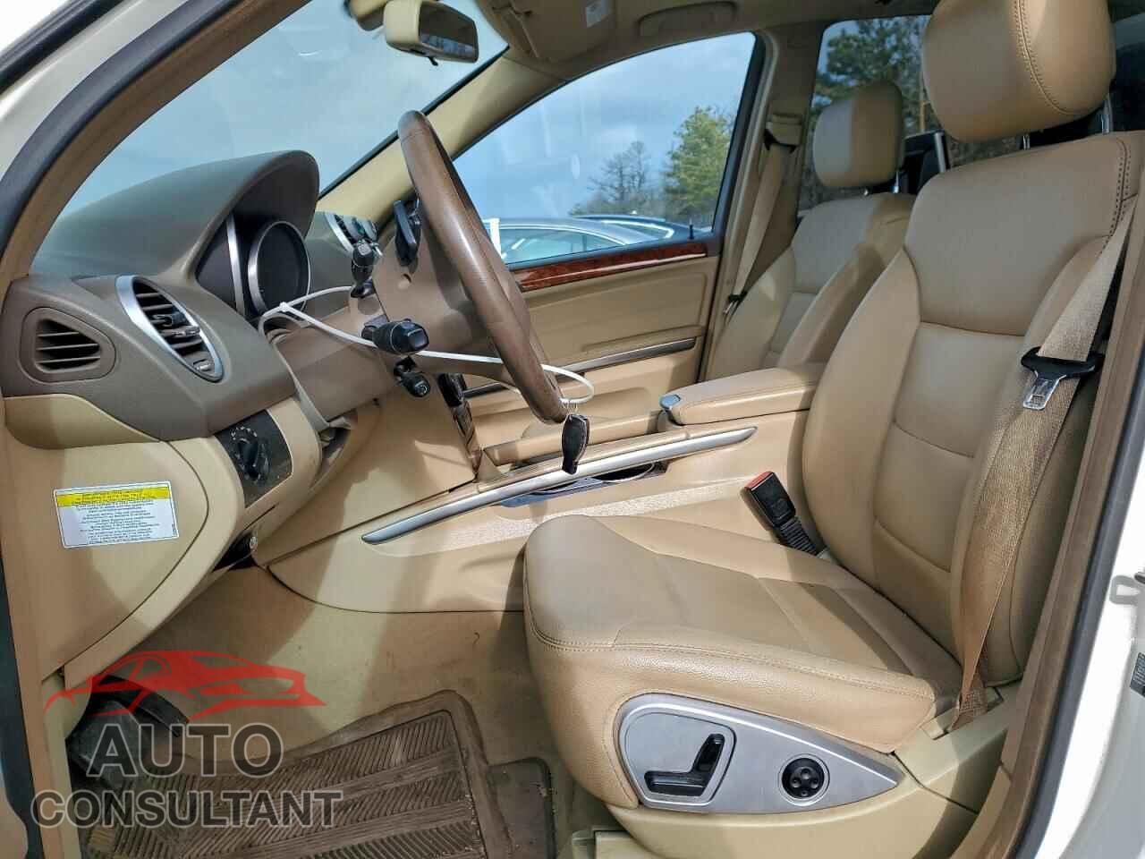 MERCEDES-BENZ M-CLASS 2009 - 4JGBB86E59A482942