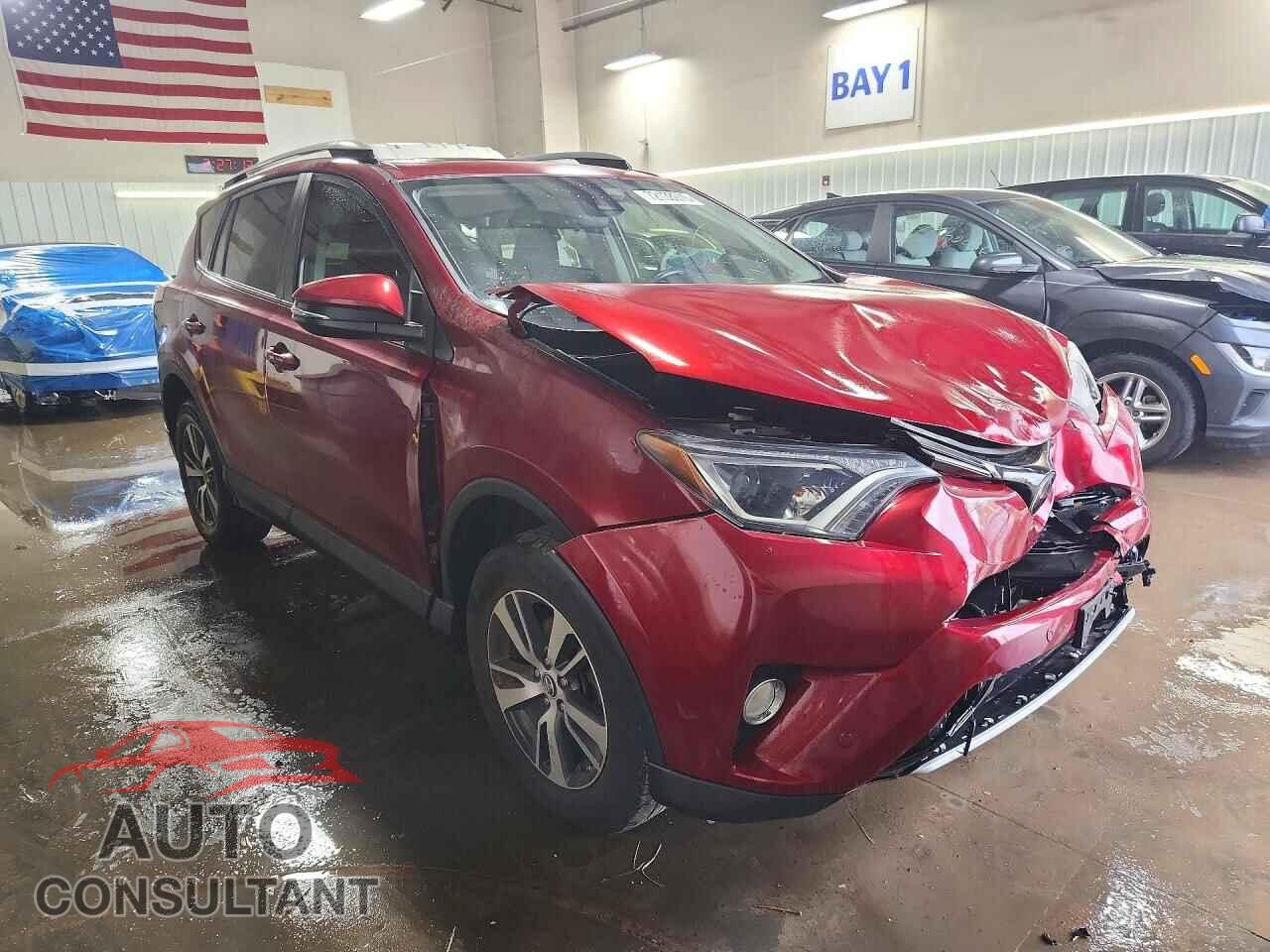 TOYOTA RAV4 2018 - 2T3RFREV6JW853594