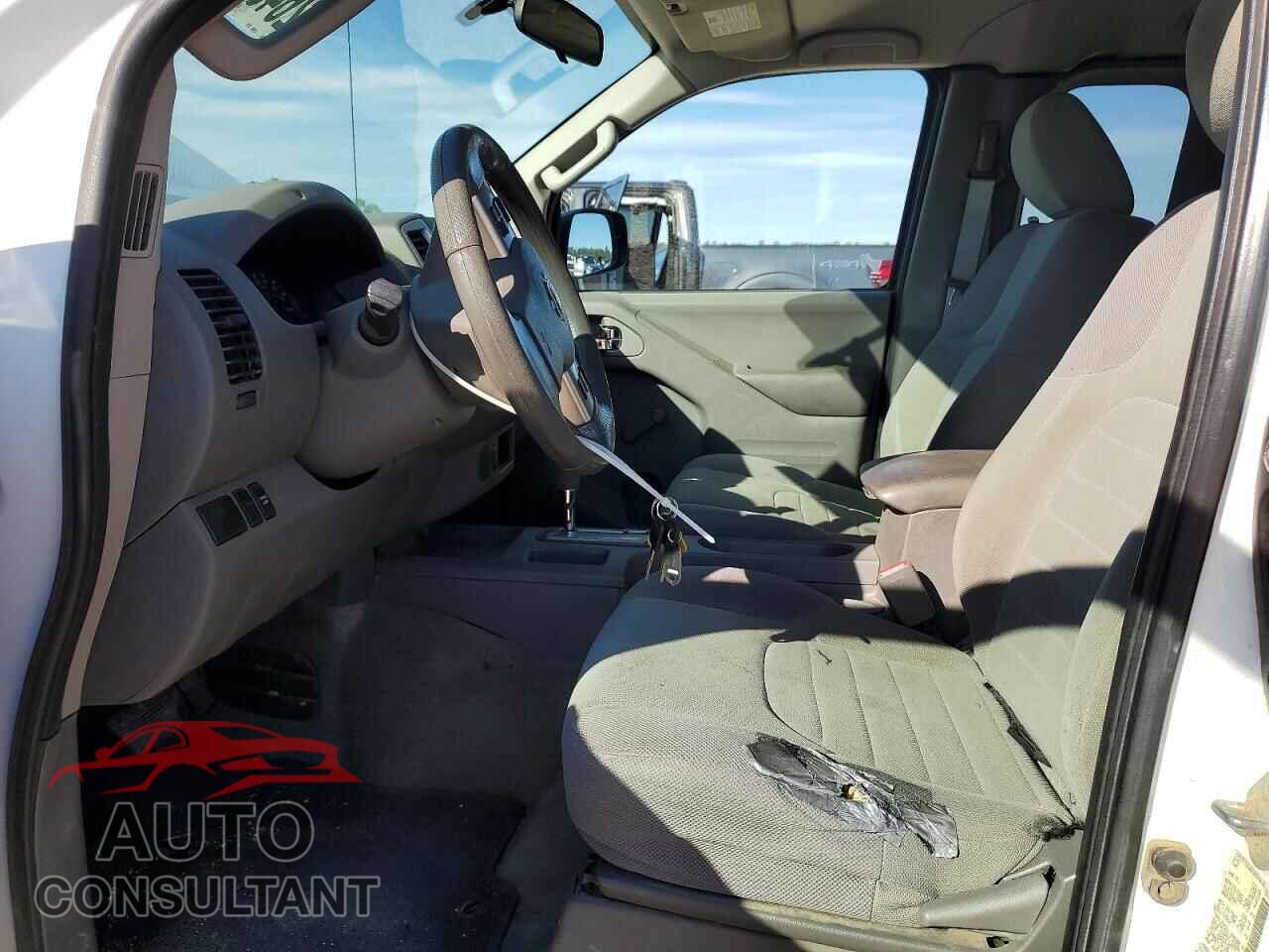 NISSAN FRONTIER 2017 - 1N6BD0CT6HN705285