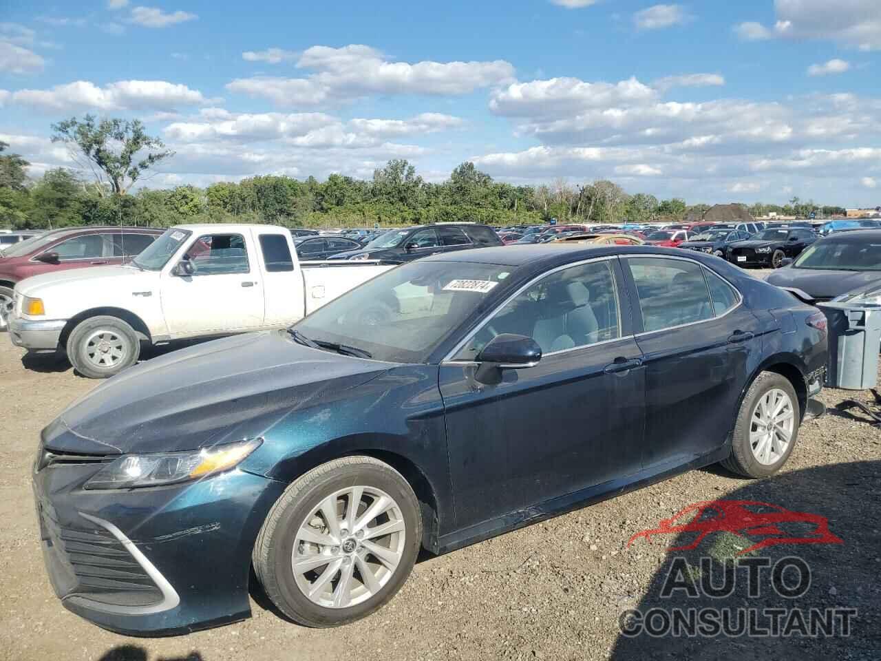 TOYOTA CAMRY 2021 - 4T1R11AK9MU480513