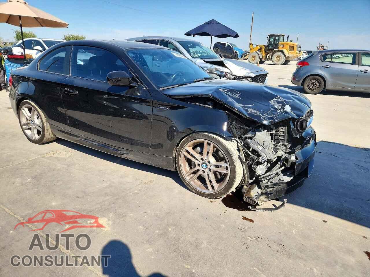 BMW 1 SERIES 2012 - WBAUC9C53CVM12308