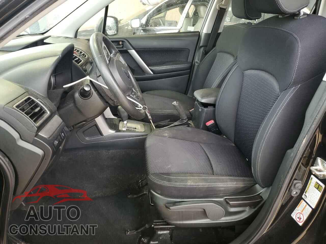 SUBARU FORESTER 2017 - JF2SJAAC7HH575635