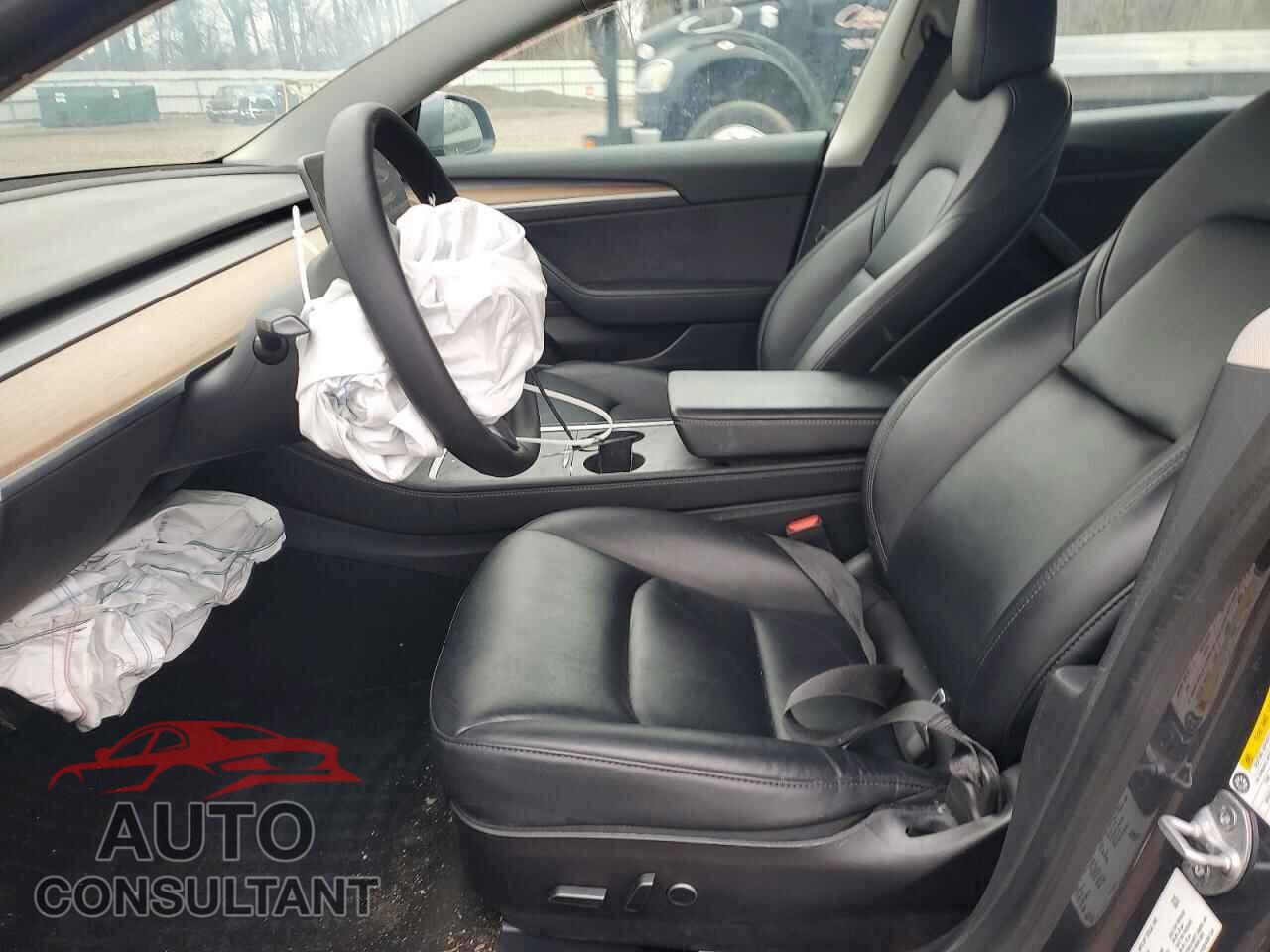 TESLA MODEL 3 2021 - 5YJ3E1EA6MF064301