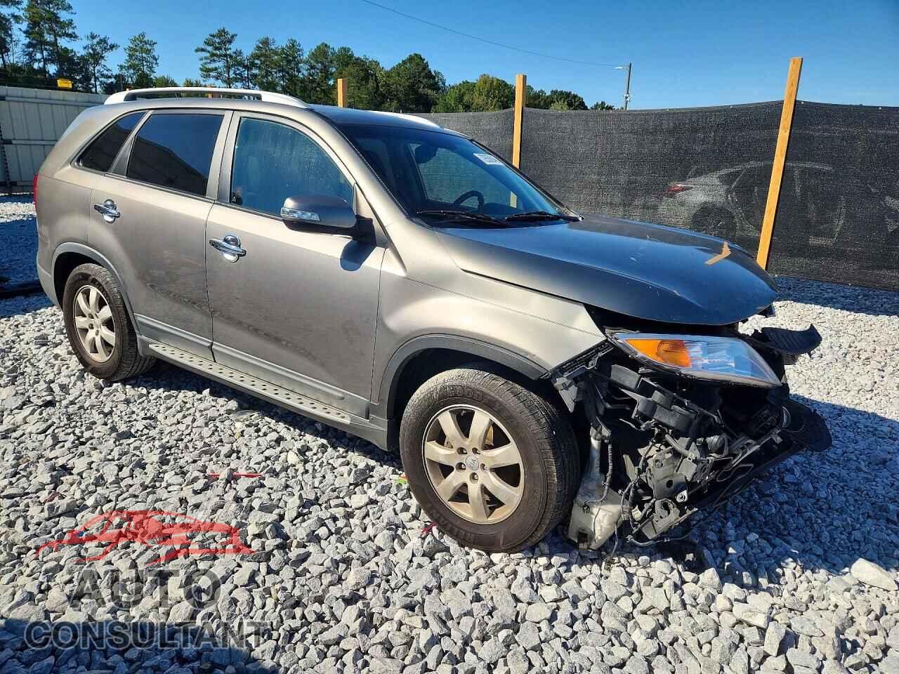 KIA SORENTO 2012 - 5XYKT3A67CG240195