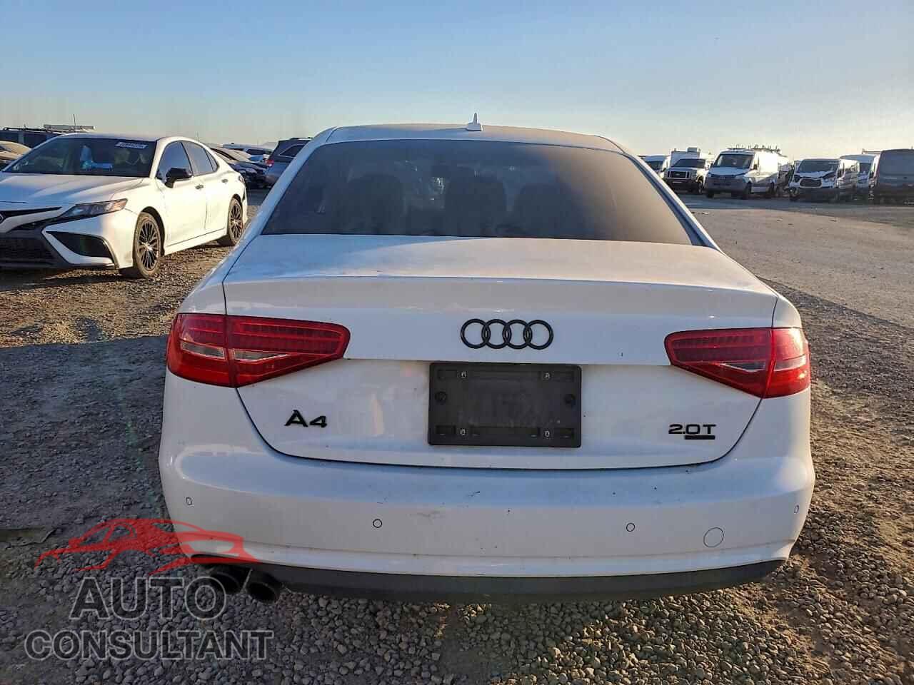 AUDI A4 2013 - WAUFFAFL9DN029311