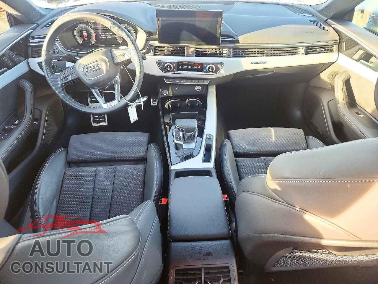 AUDI A5 2023 - WAUFACF56PA029516
