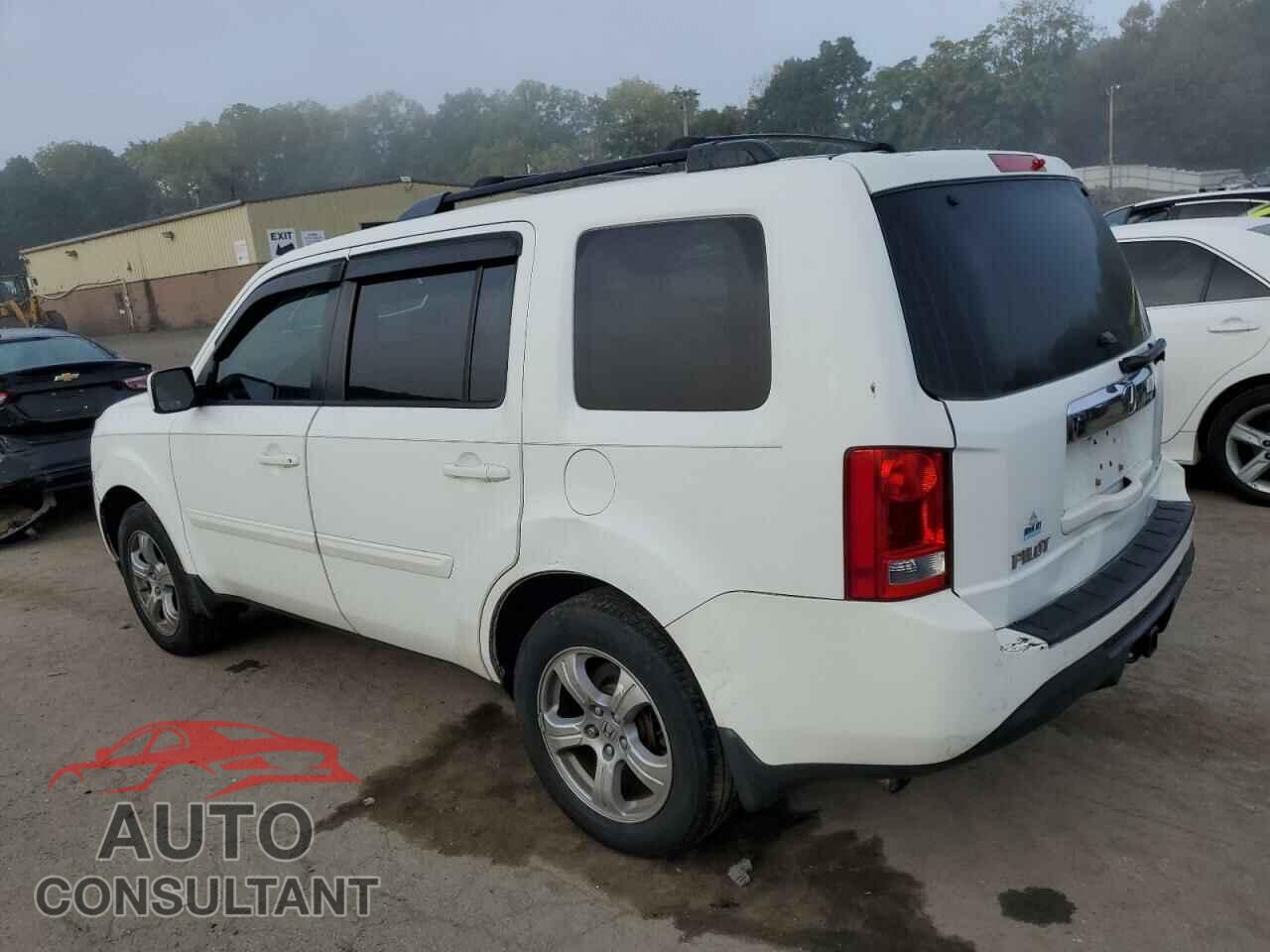 HONDA PILOT 2013 - 5FNYF4H56DB083031