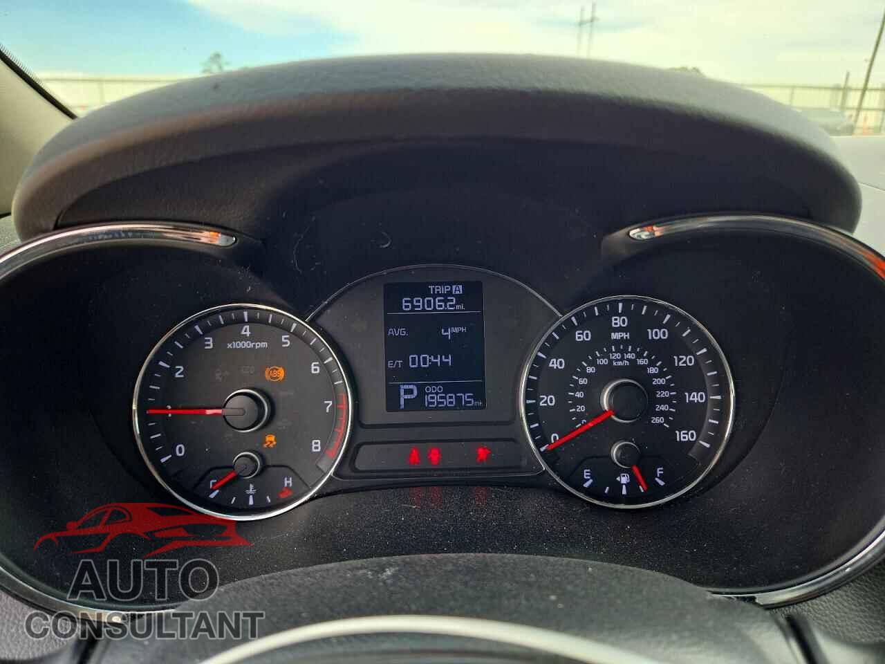 KIA FORTE 2014 - KNAFX4A6XE5096887