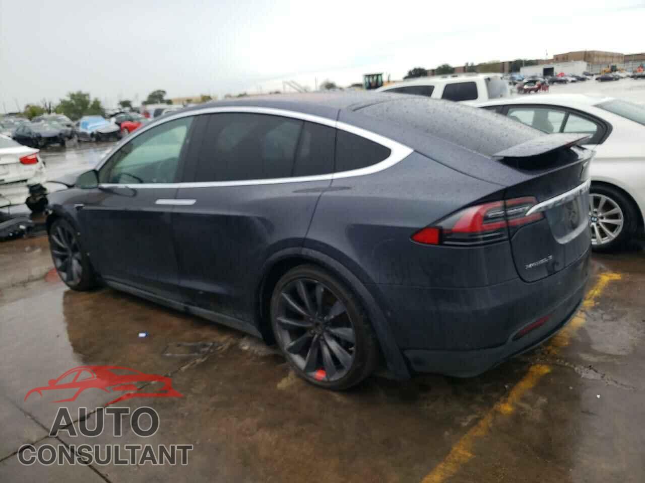 TESLA MODEL X 2016 - 5YJXCBE28GF027339