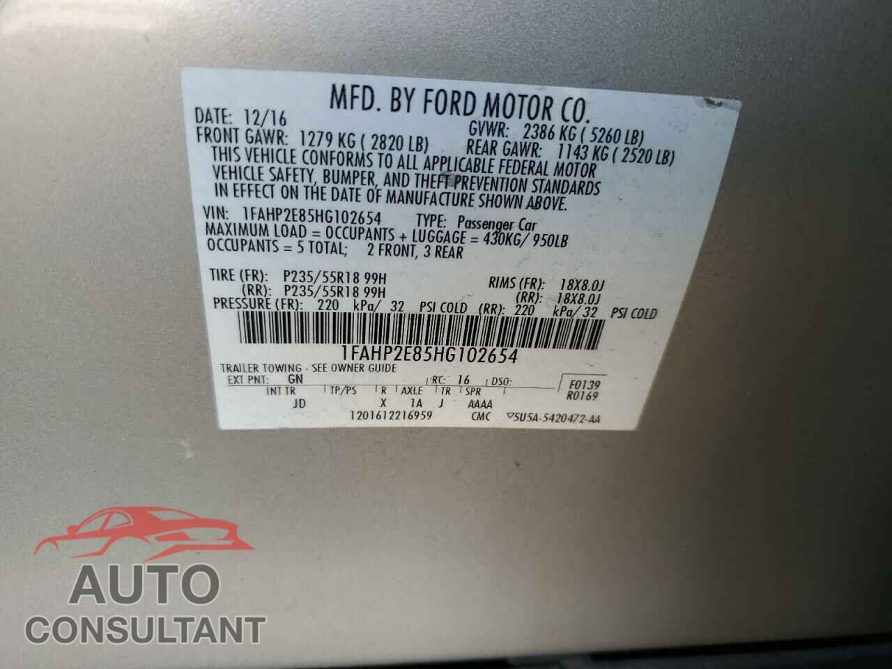 FORD TAURUS 2017 - 1FAHP2E85HG102654