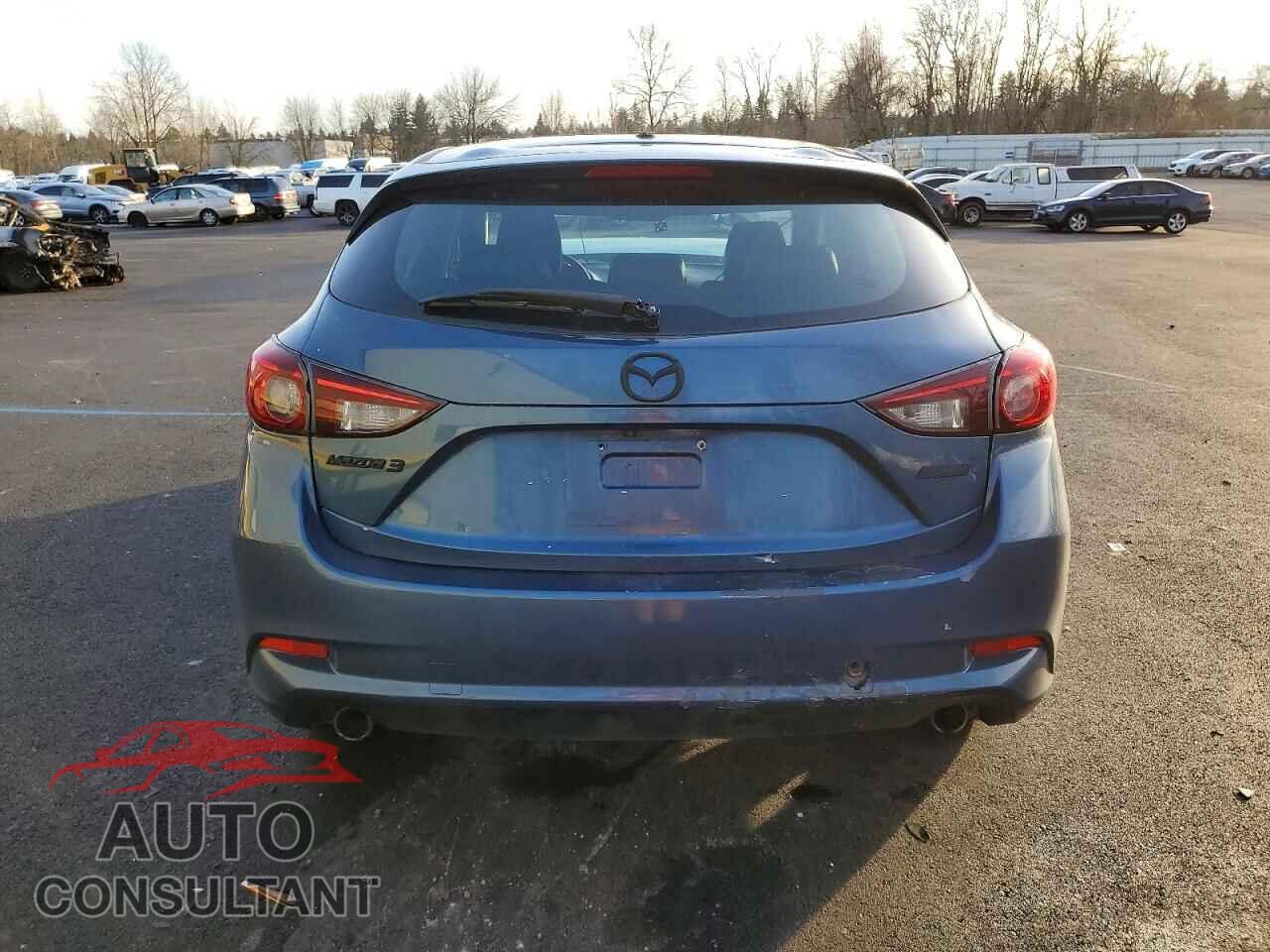 MAZDA 3 2017 - 3MZBN1L70HM124199