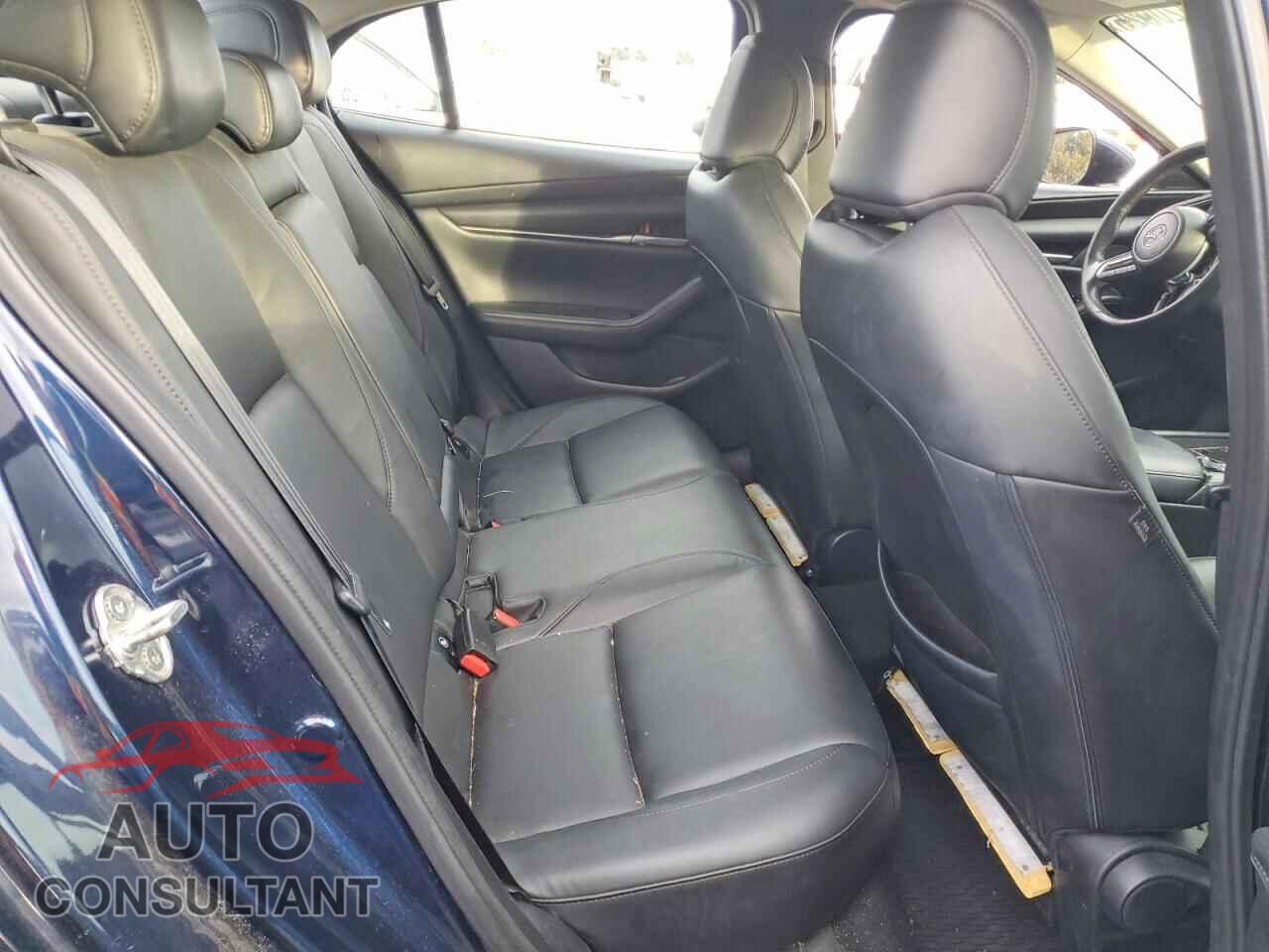 MAZDA 3 2022 - 3MZBPABL5NM305903