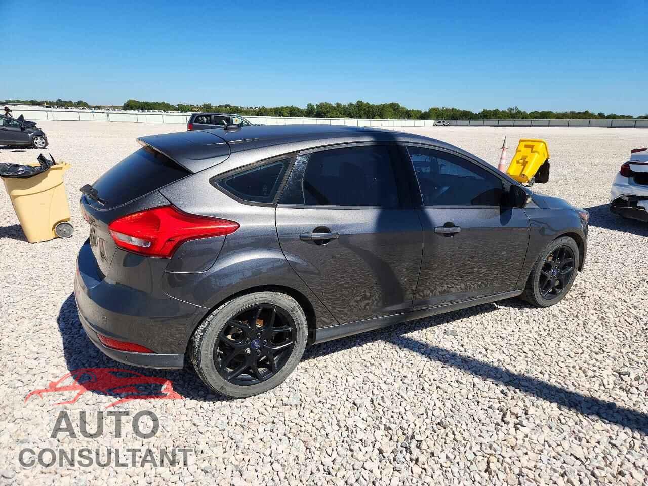 FORD FOCUS 2016 - 1FADP3K28GL262537