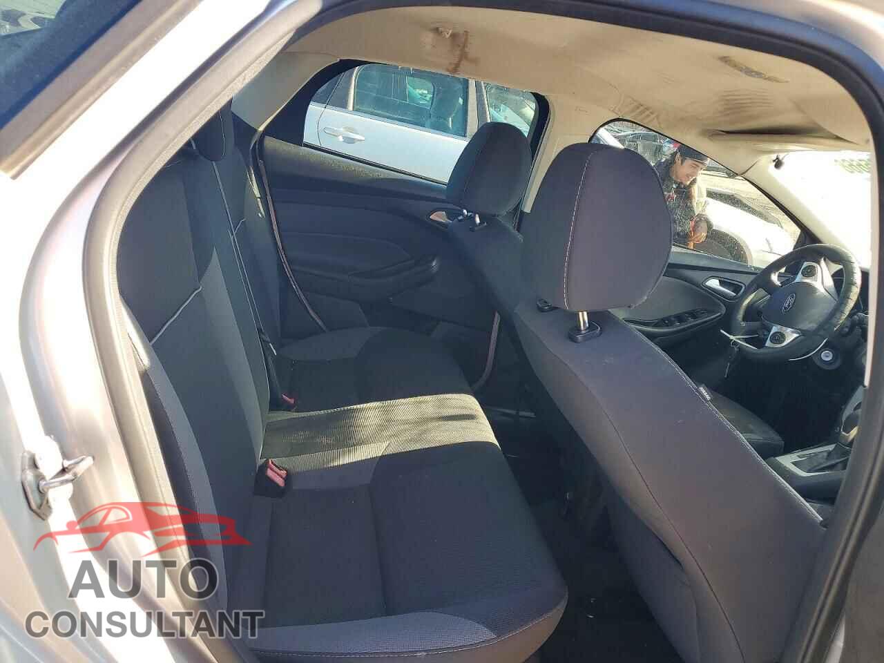 FORD FOCUS 2013 - 1FADP3F20DL237282