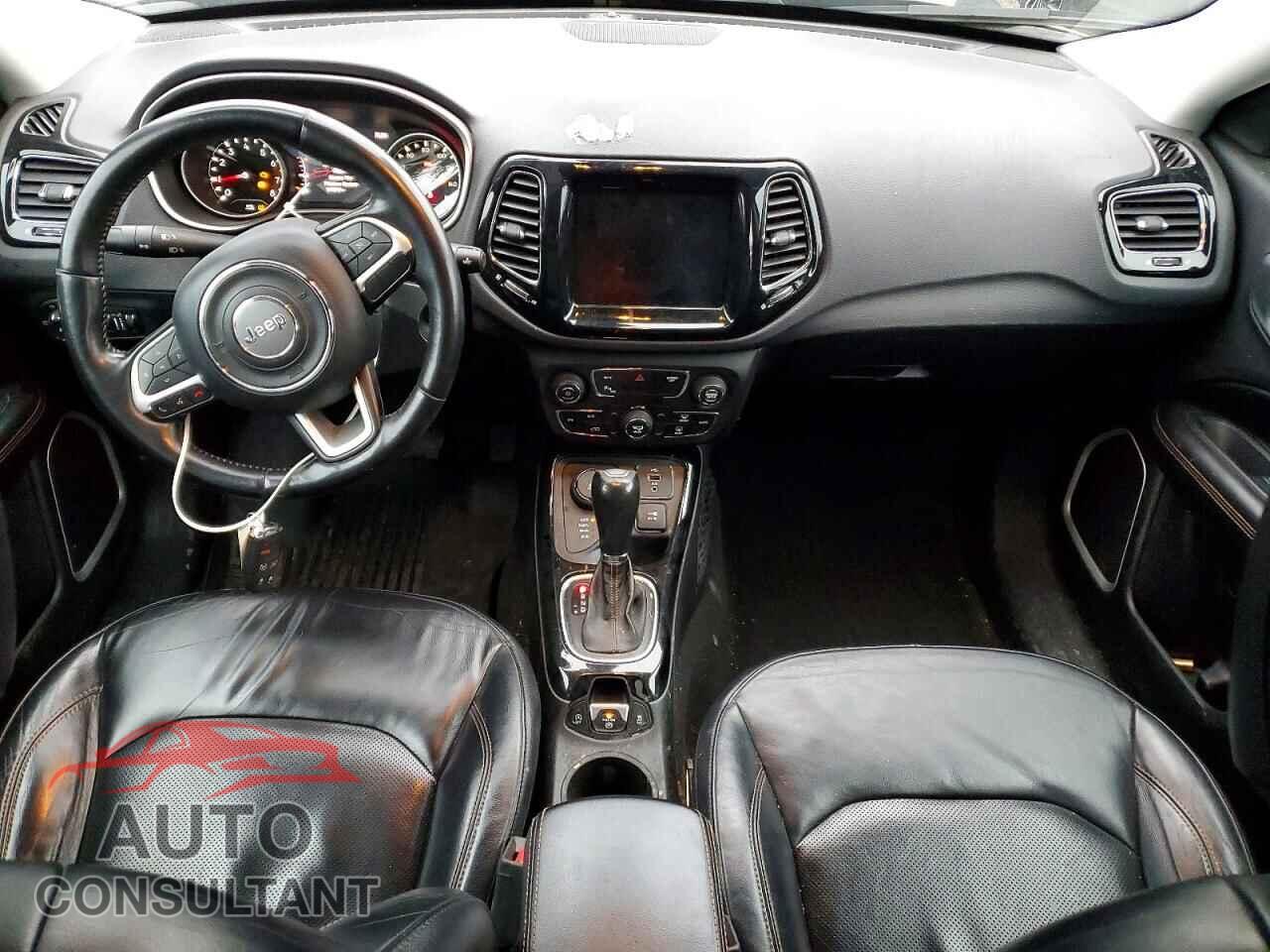 JEEP COMPASS 2017 - 3C4NJDCB8HT607186