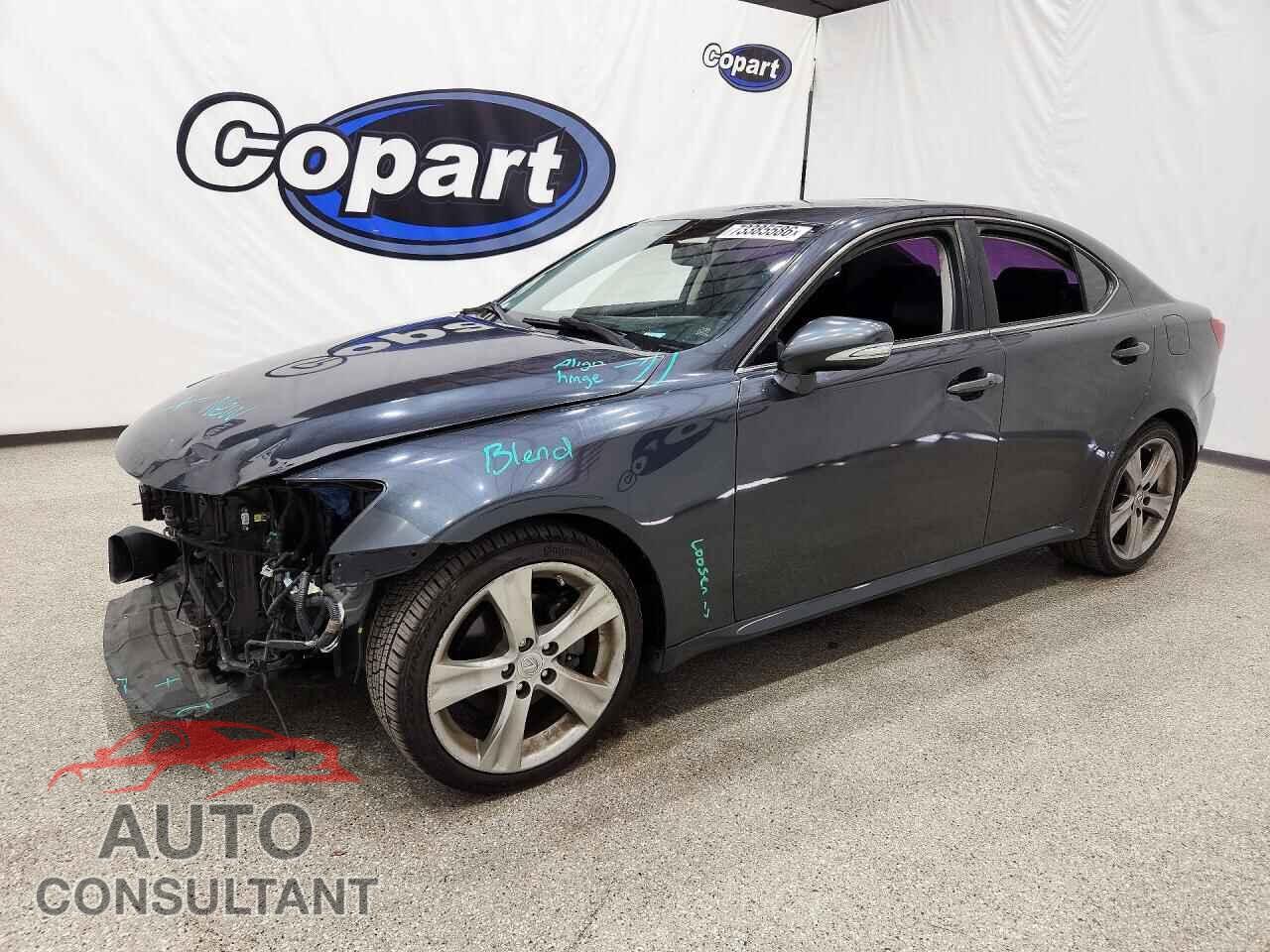 LEXUS IS 2011 - JTHBF5C2XB2101036