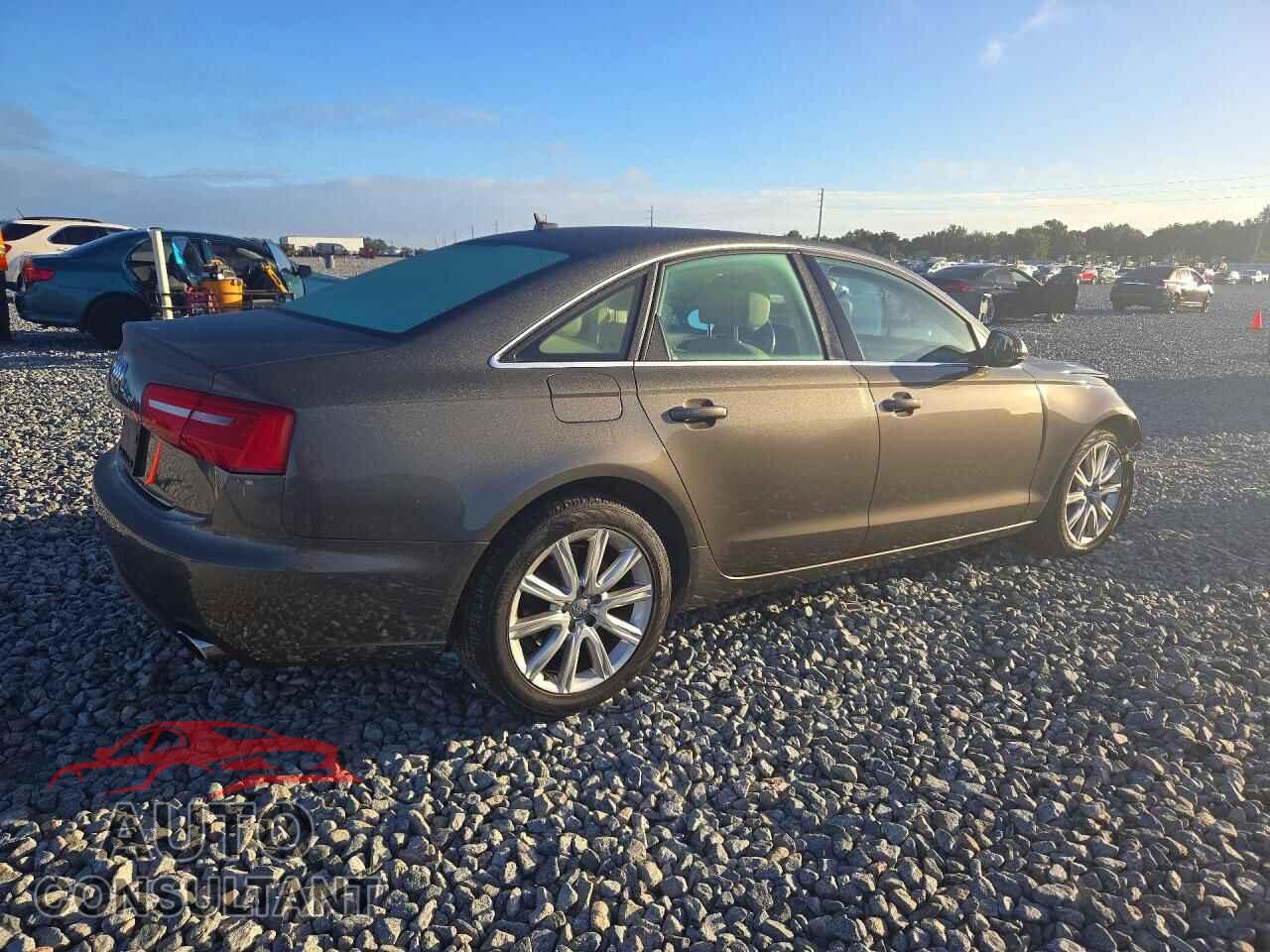 AUDI A6 2013 - WAUDFAFC4DN121403