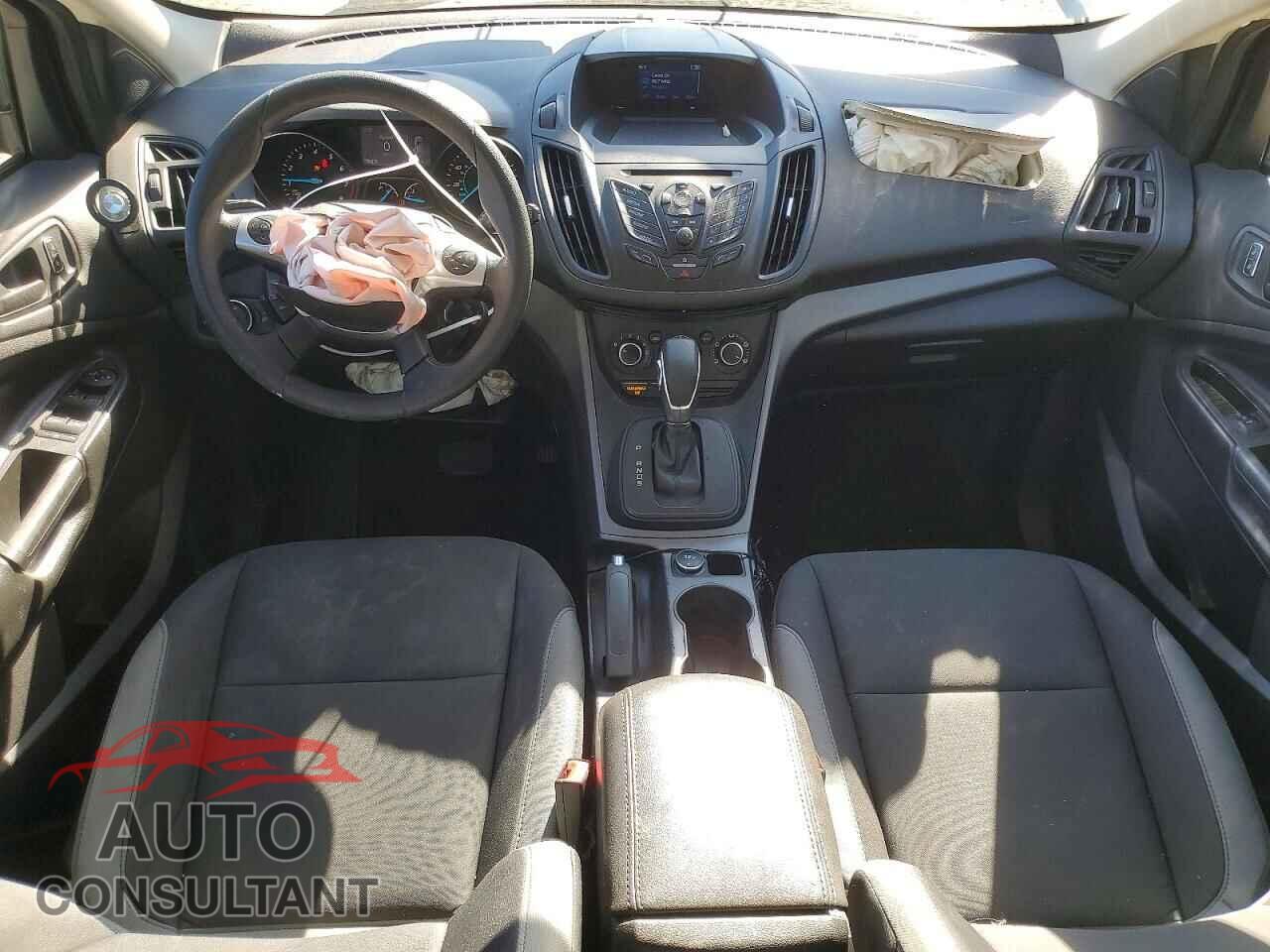 FORD ESCAPE 2015 - 1FMCU0F76FUA87258