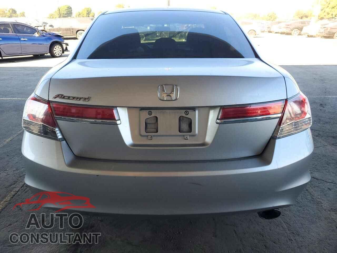 HONDA ACCORD 2011 - 1HGCP2F31BA084608