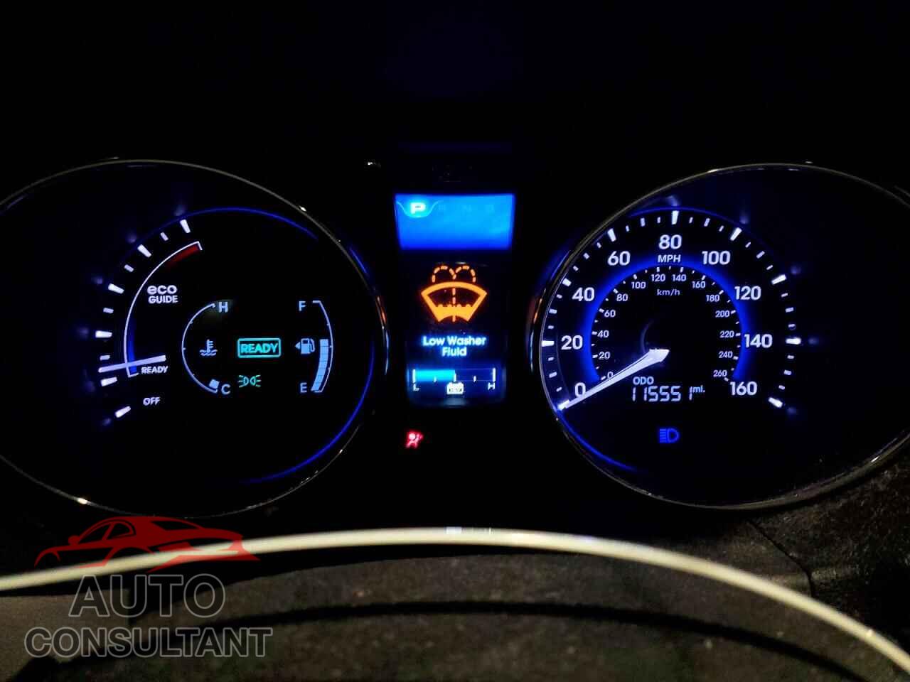 HYUNDAI SONATA 2015 - KMHEC4A47FA122052