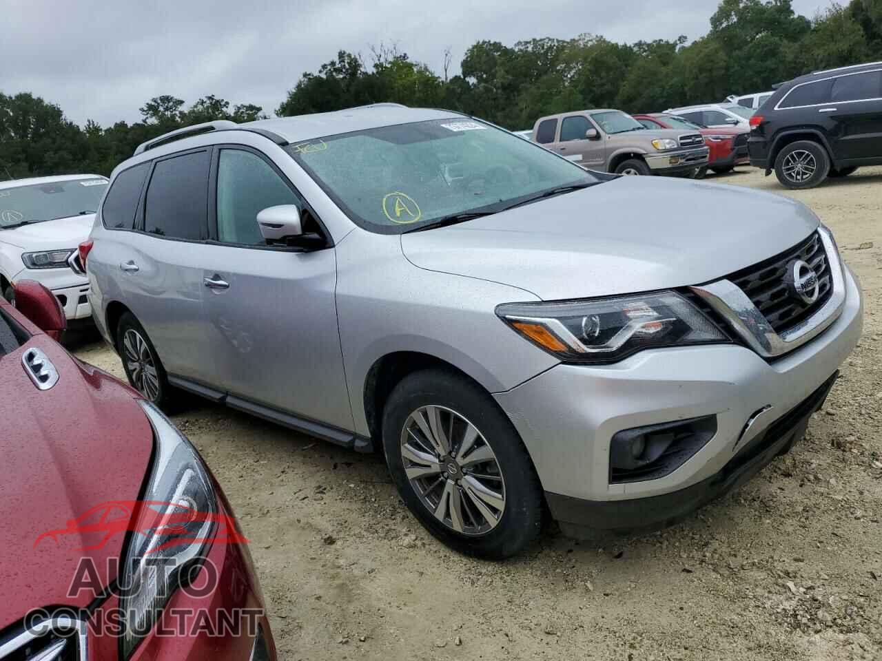NISSAN PATHFINDER 2019 - 5N1DR2MN2KC610097