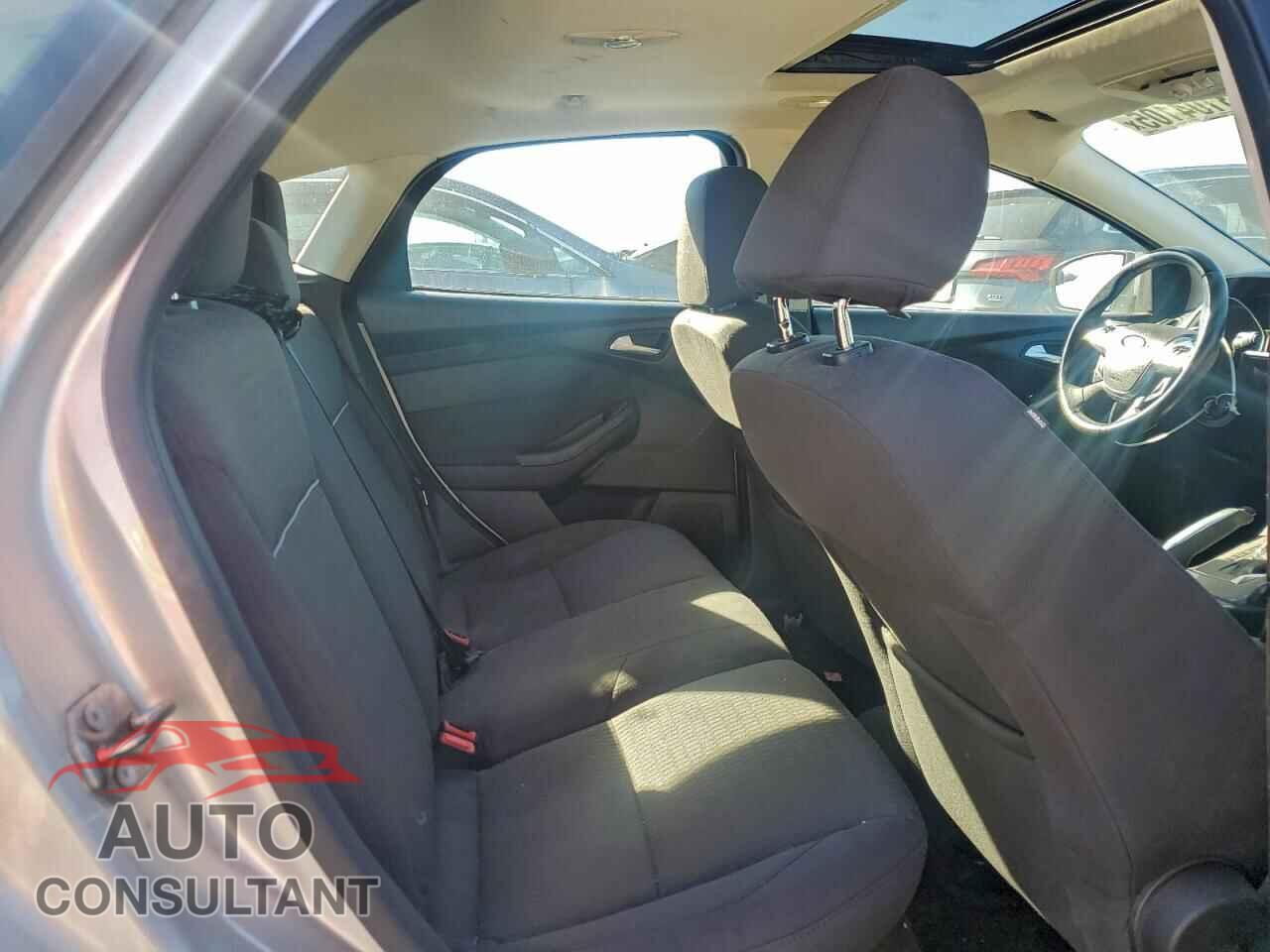 FORD FOCUS 2012 - 1FAHP3M25CL423709