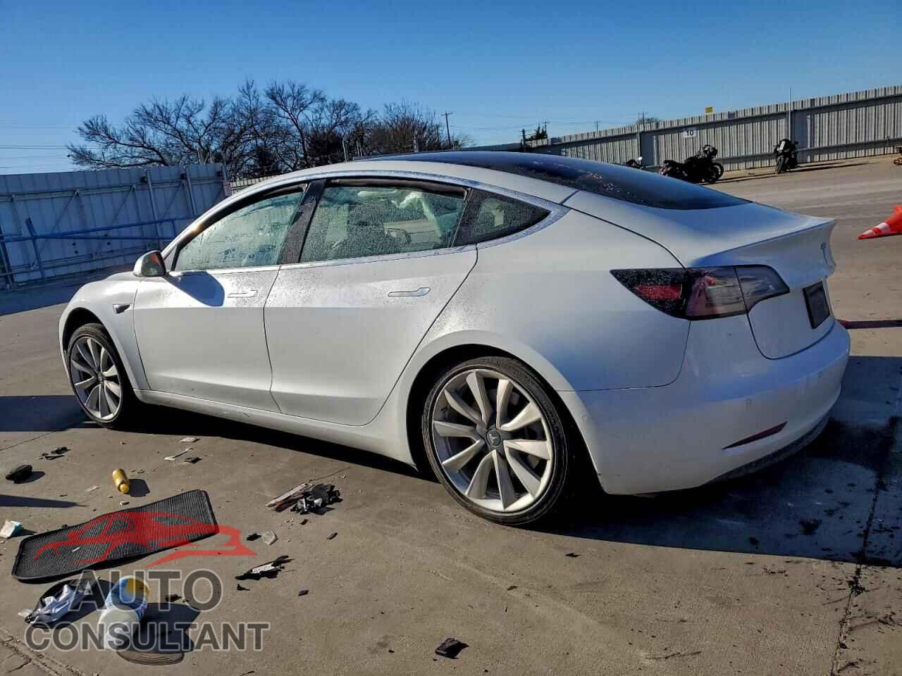 TESLA MODEL 3 2020 - 5YJ3E1EA2LF614348