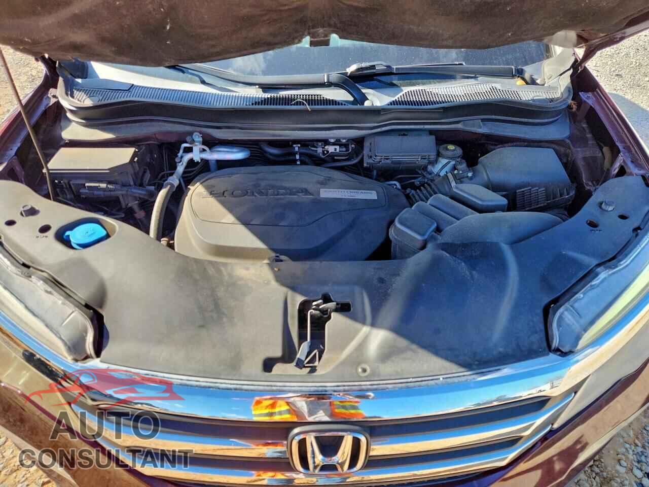 HONDA PILOT 2017 - 5FNYF6H80HB018316