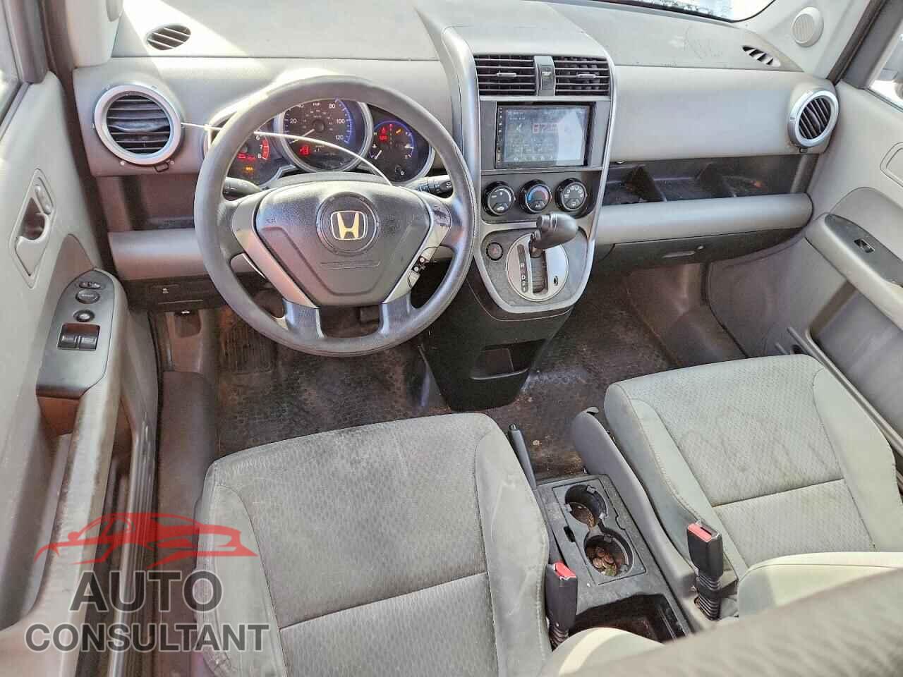 HONDA ELEMENT 2011 - 5J6YH2H35BL001355