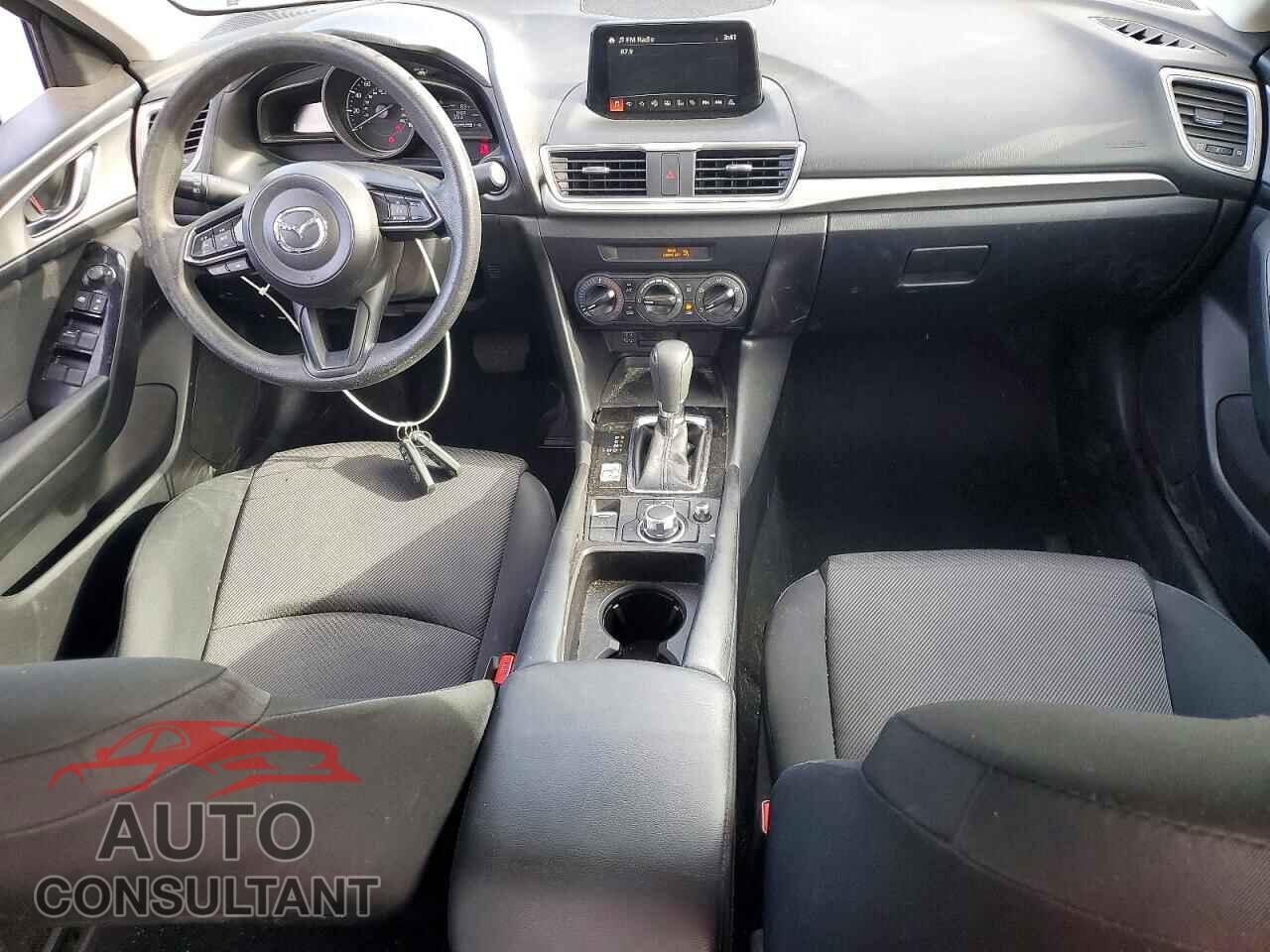 MAZDA 3 2017 - 3MZBN1U79HM103222