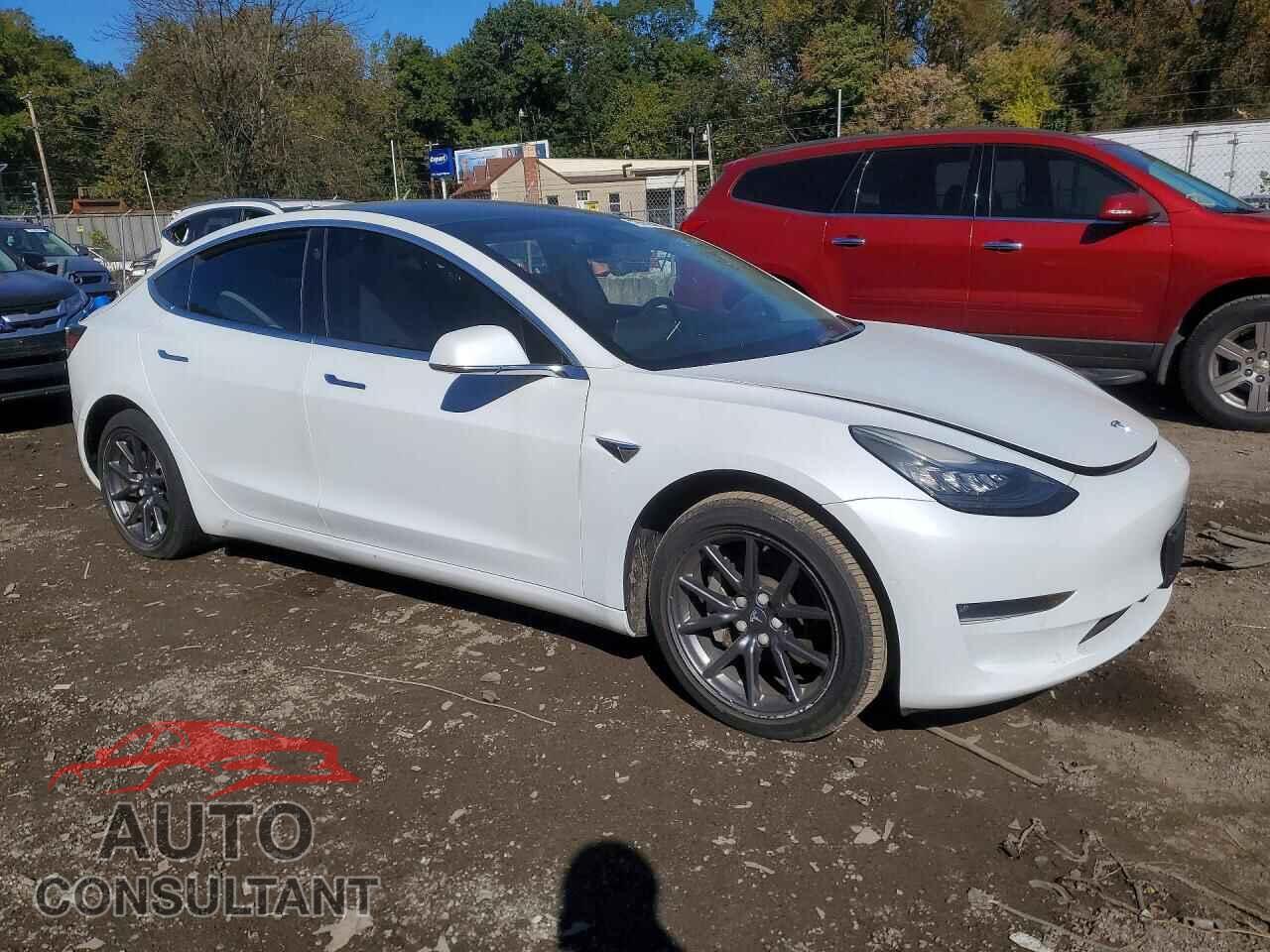 TESLA MODEL 3 2019 - 5YJ3E1EA3KF407613
