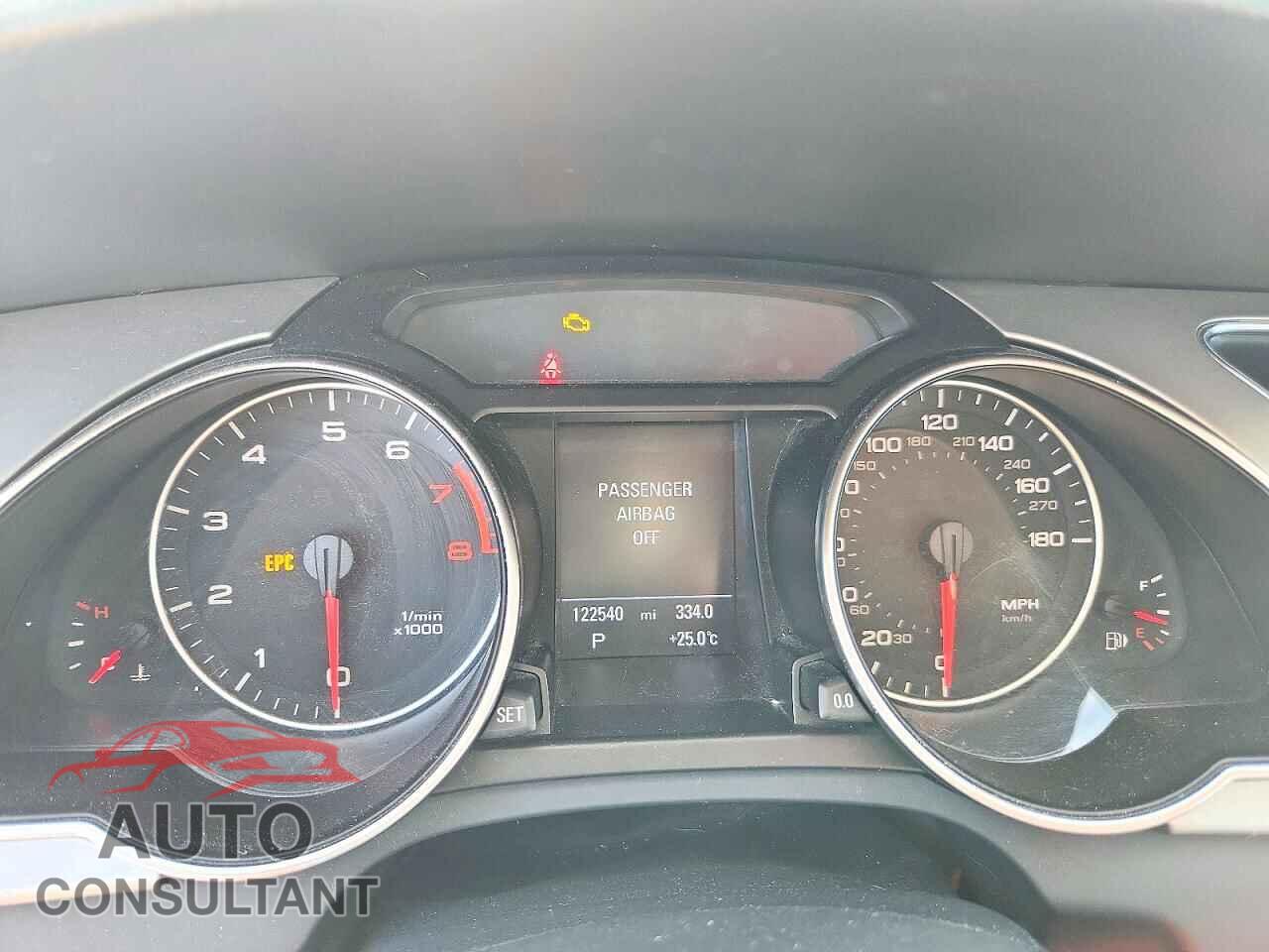 AUDI A5 2010 - WAULFAFR5AA035438