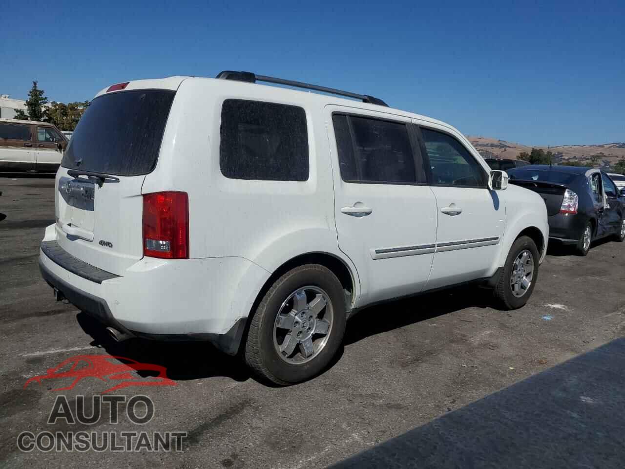 HONDA PILOT 2010 - 5FNYF4H85AB023313