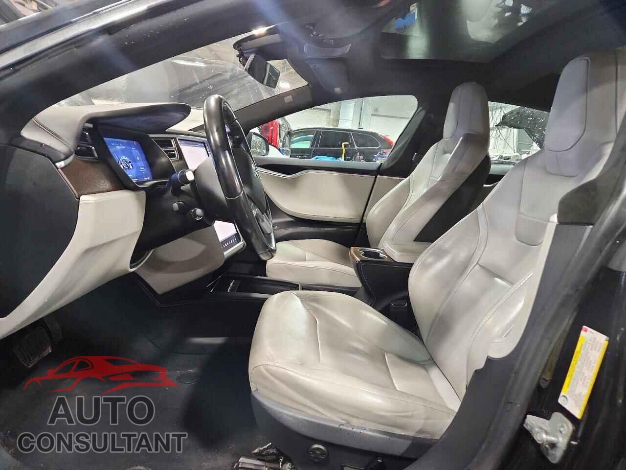 TESLA MODEL S 2016 - 5YJSA1E26GF149238