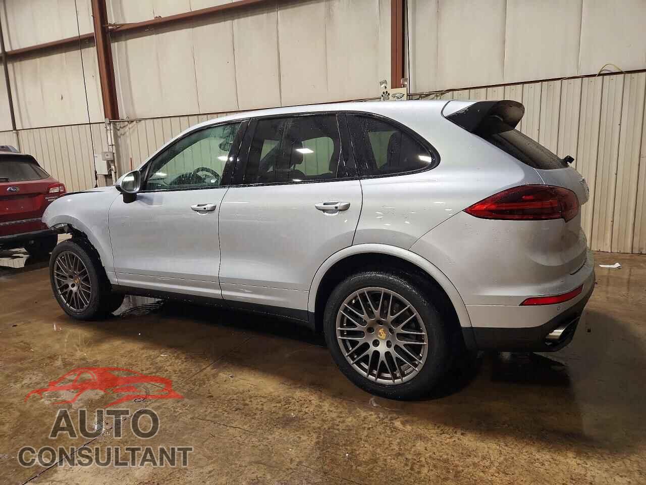 PORSCHE CAYENNE 2018 - WP1AA2A25JKA04790