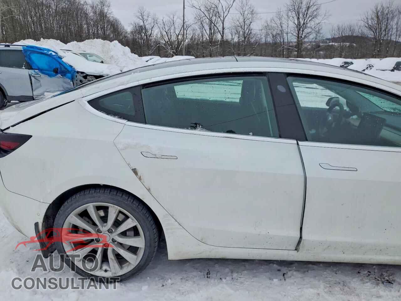 TESLA MODEL 3 2020 - 5YJ3E1EAXLF745902