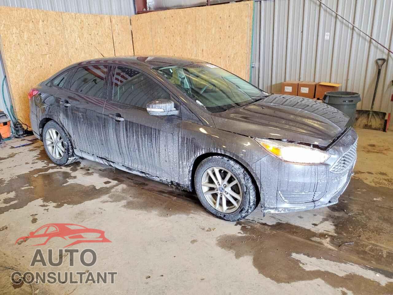 FORD FOCUS 2017 - 1FADP3F25HL348044