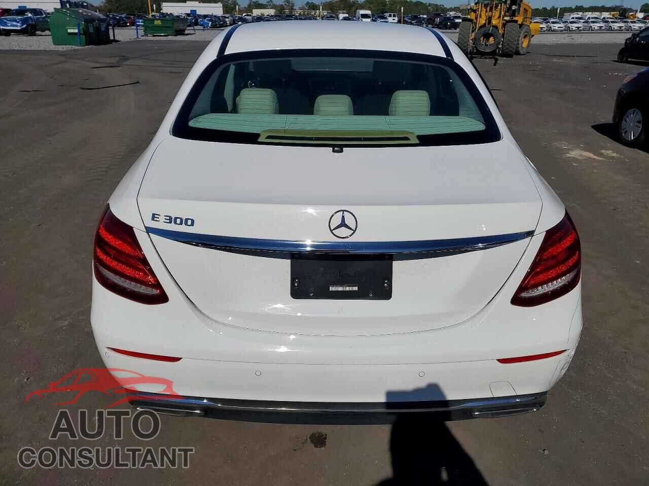 MERCEDES-BENZ E-CLASS 2017 - WDDZF4JB5HA096071