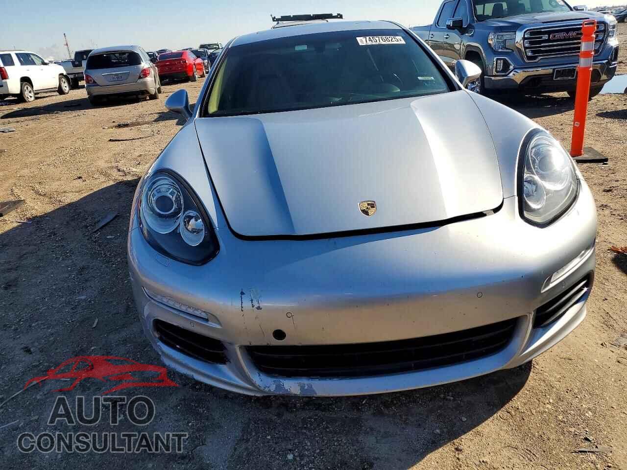 PORSCHE PANAMERA 2016 - WP0AA2A77GL005049